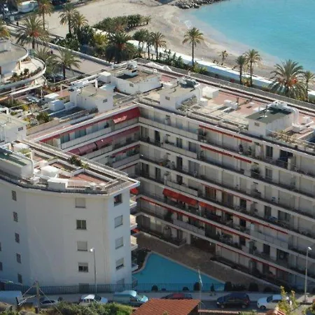 Grand 2 Pièces Climatisé Avec Terrasse Et Garage Privé Près De La - Fr-1-196-311 *